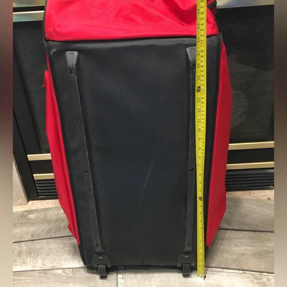 90’s Marlboro Adventure Team Travel Weekender Bag Vintage Rolling Luggage Duffle